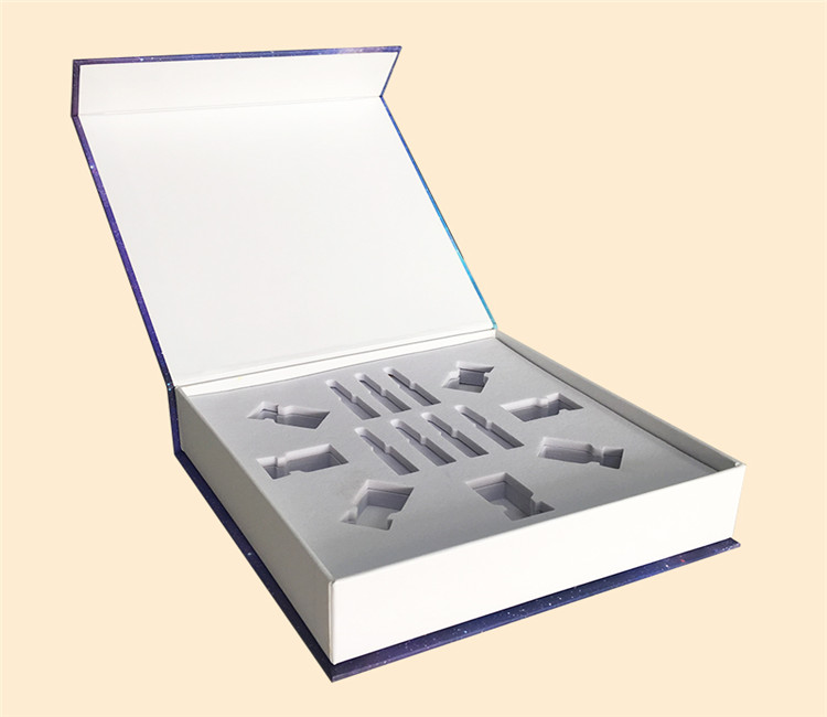 化妝(zhuāng)品彩盒(he)（可定制(zhi)）